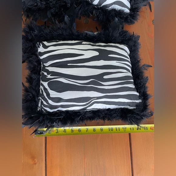 Pair Of Throw Pillows - Black & White Zebra Strip Pattern Black Feather Trim - Picture 6 of 7